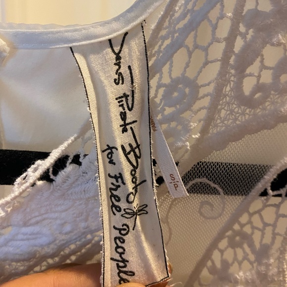 Jen’s Pirate Booty x Free People Wanderlust Romper - Picture 5 of 11